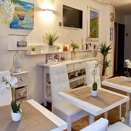 Maison Juliette Bed & Breakfast